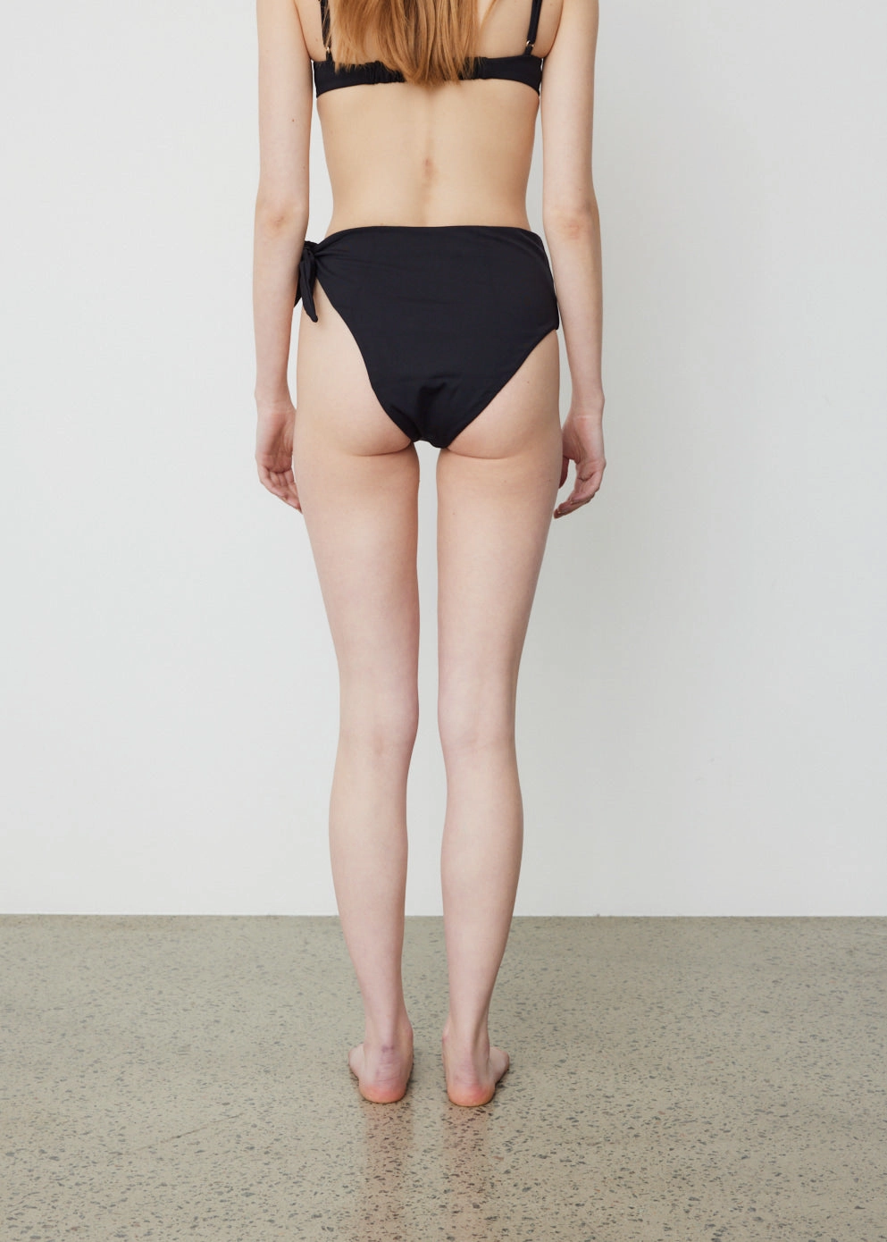 Asymmetrical Tie Bottom
