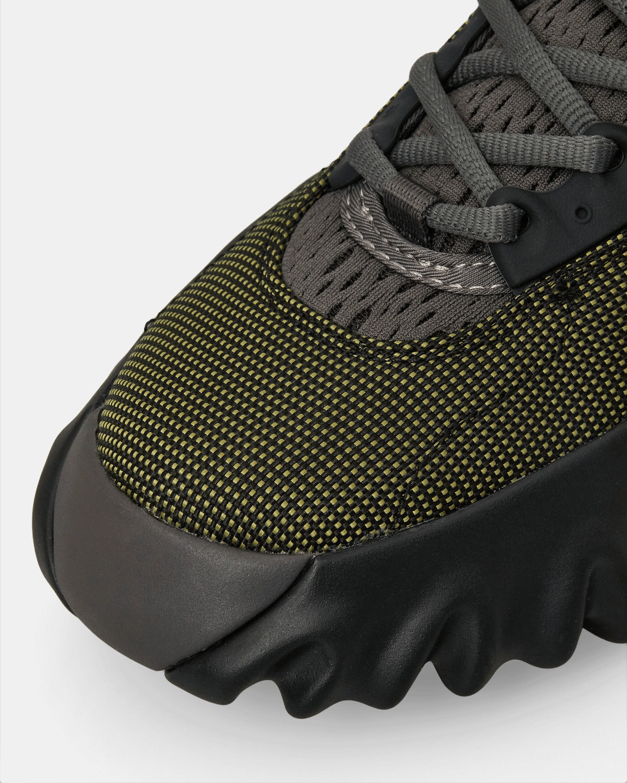 Chop Saw Sneakers Graphite / Green
