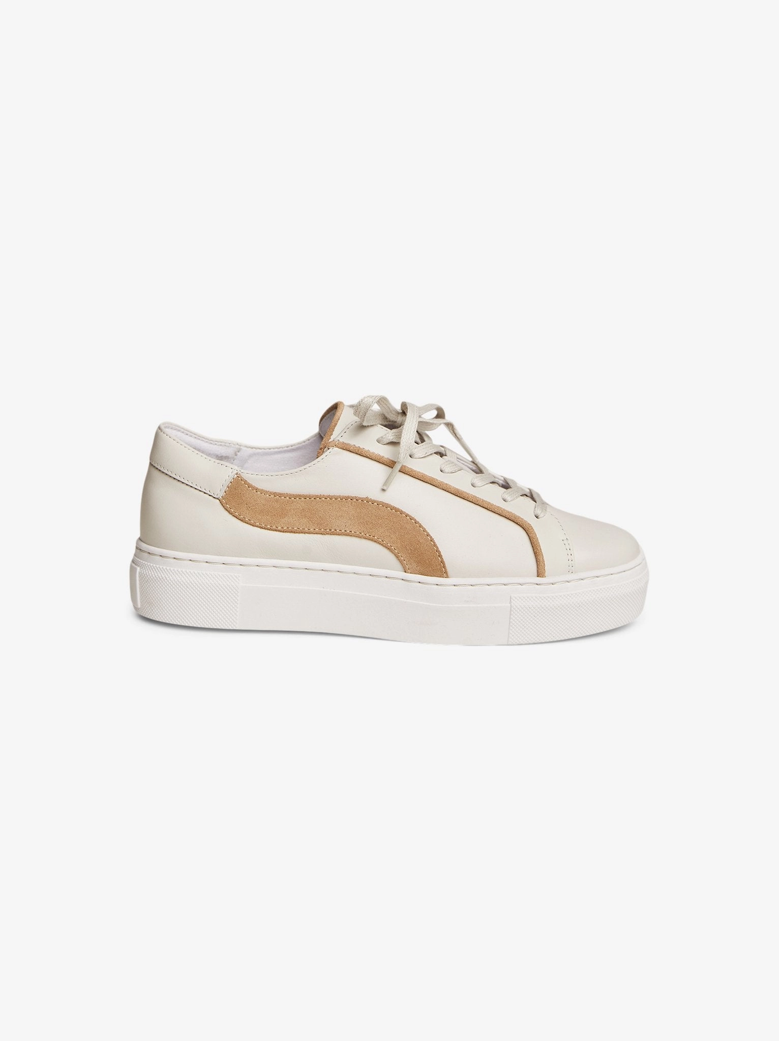Nera Sneaker
