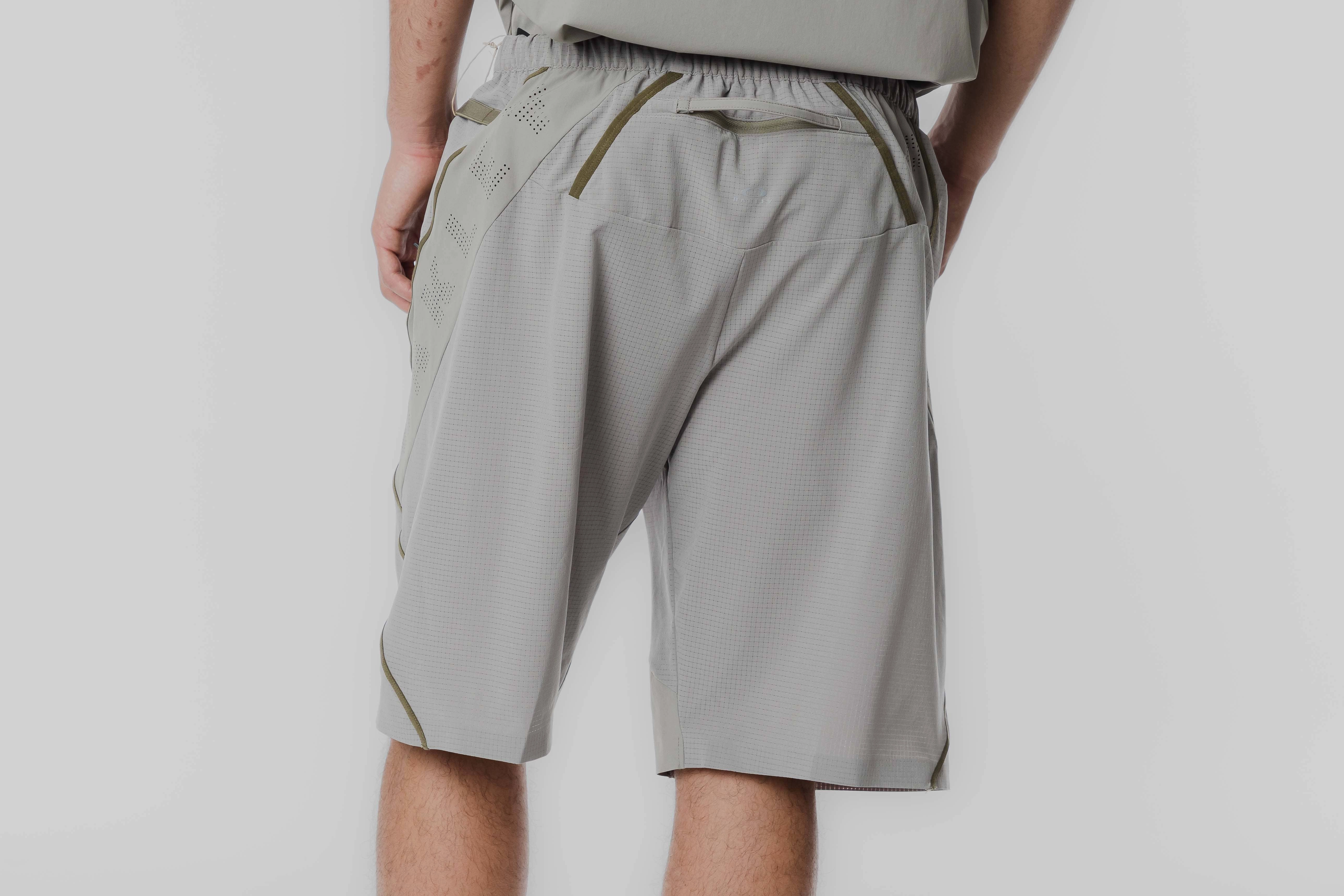 Oakley Latitude Flight Short