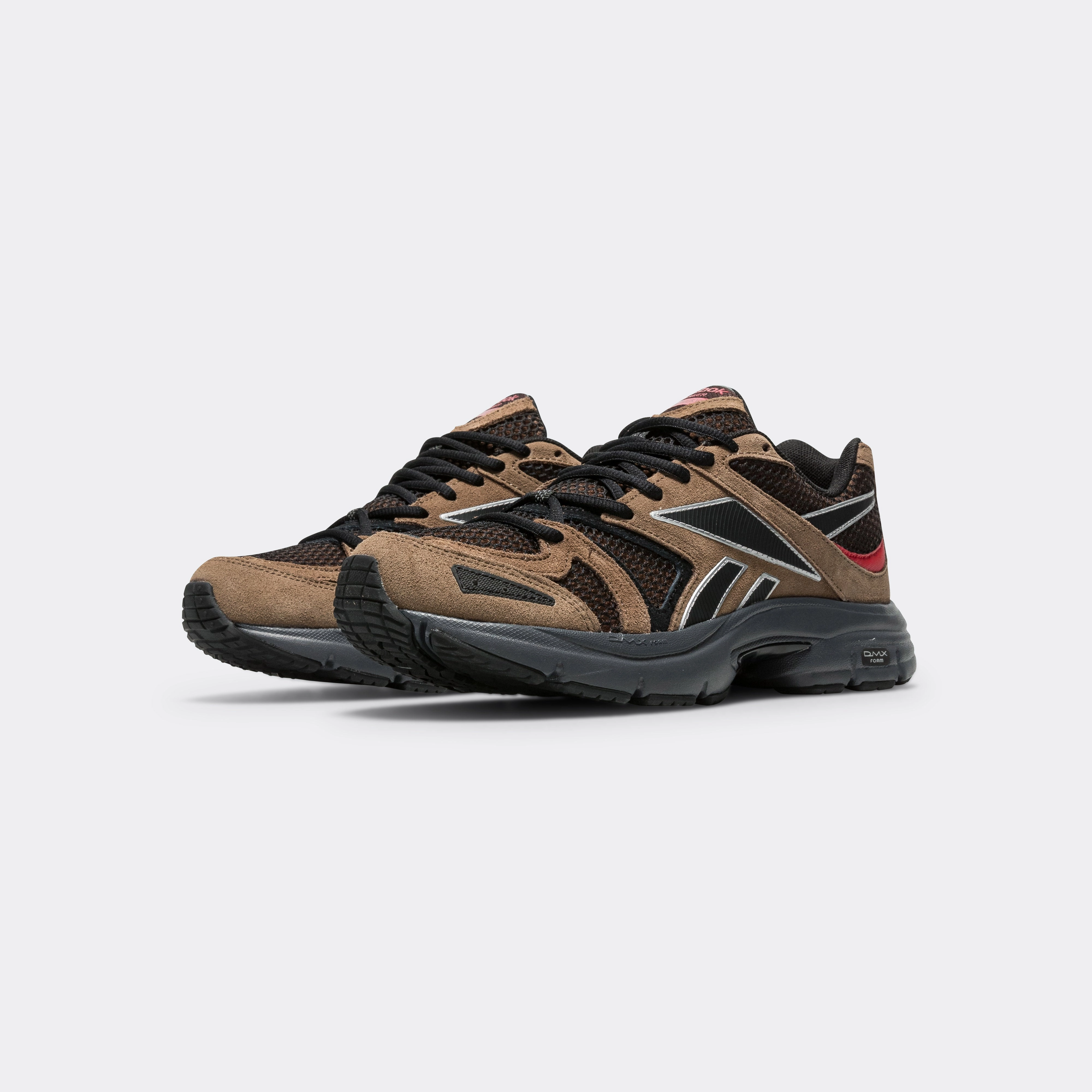 Premier Road Plus VI - Utility Brown/Black-Vector Red