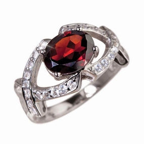 Rioja Garnet Ring