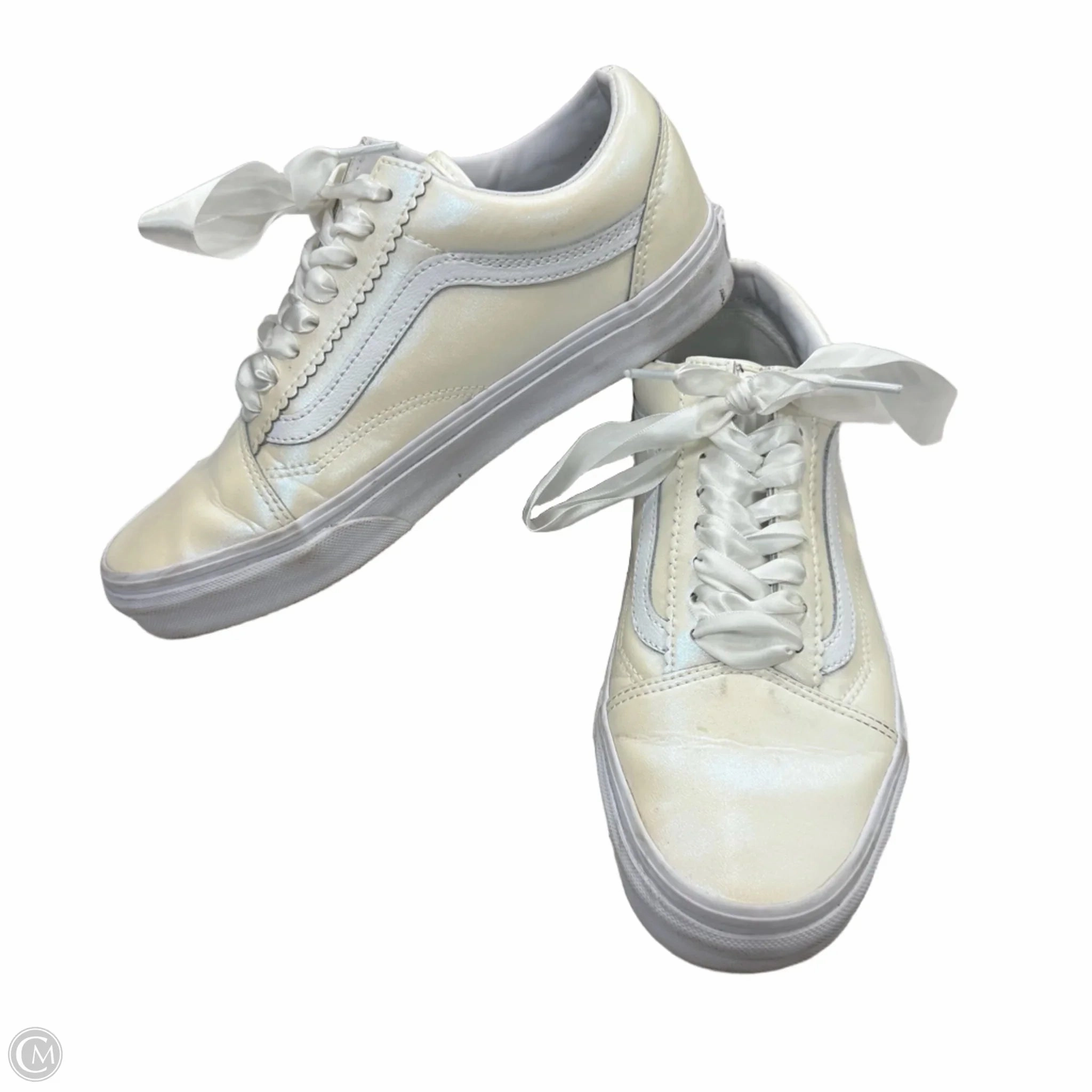 Shoes Sneakers By Vans In Cream, Size: 8.5