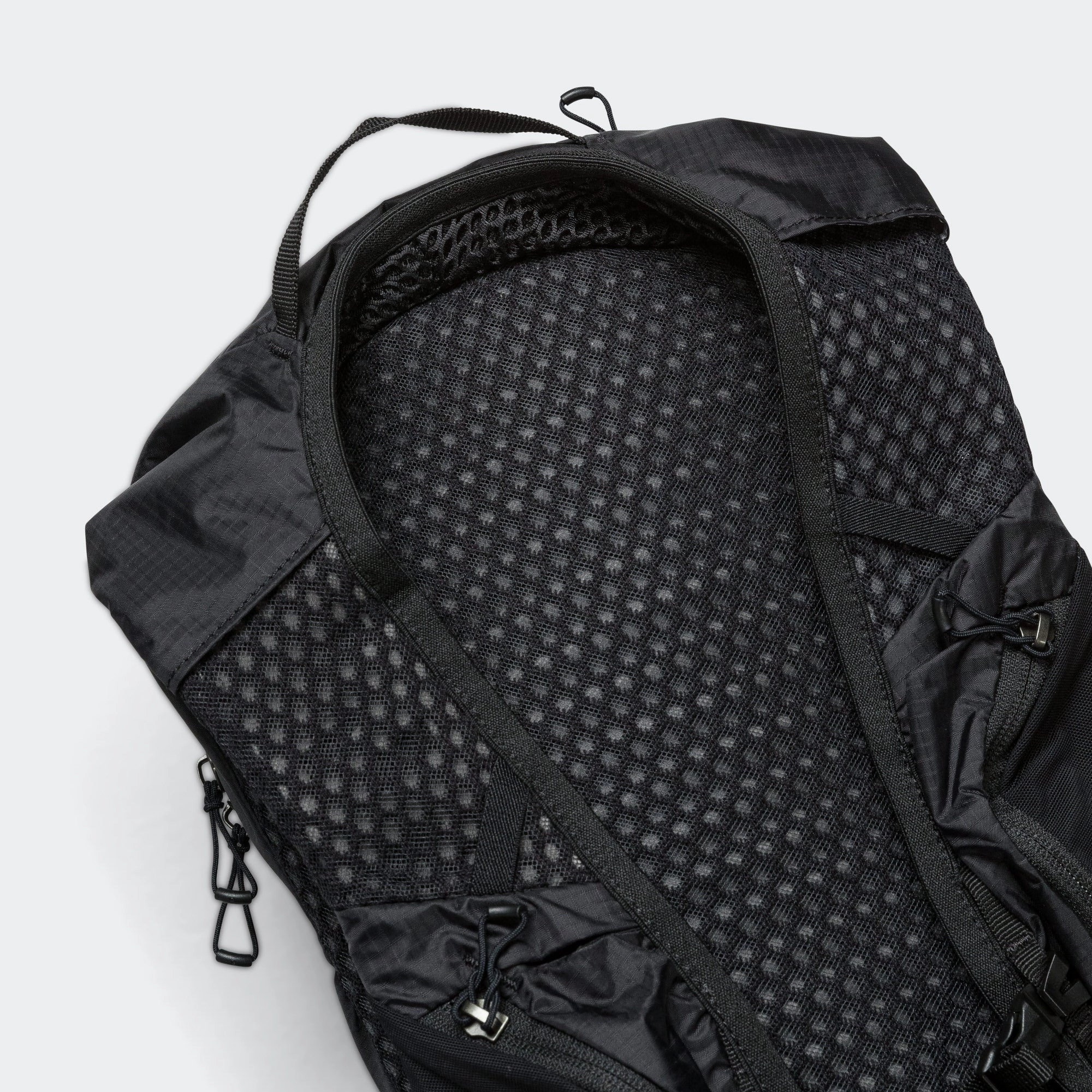 XT-15 Backpack x Salomon - Black