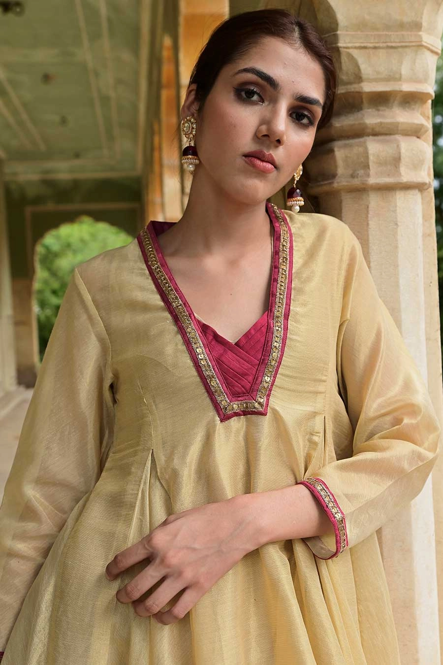 Zareen Golden Kurta & Pant Set